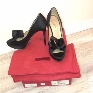 Valentino bow heels